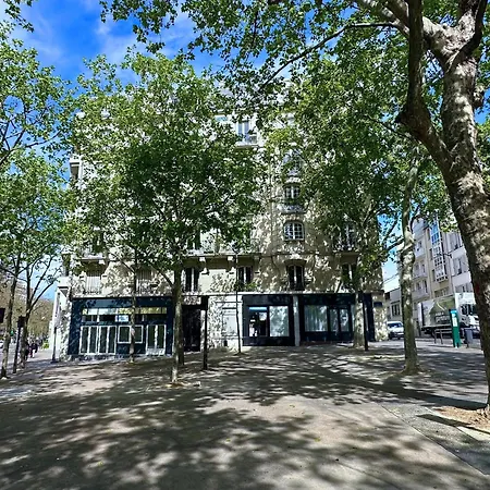 Near Porte De Versailles Appartamento